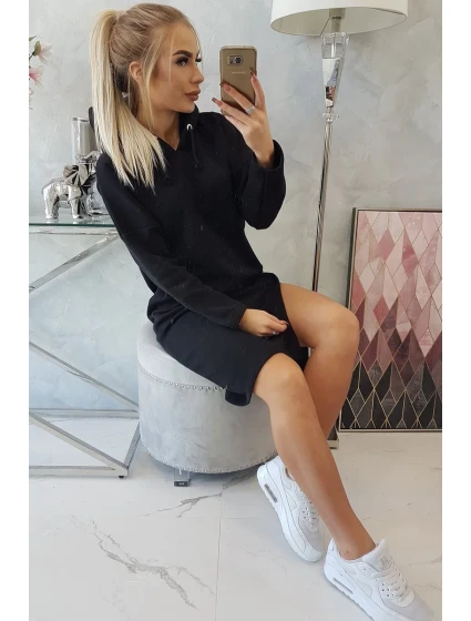 Šaty s kapucňou a bočným rázporkom čierne Šaty s kapucňou a bočným rázporkom čierne