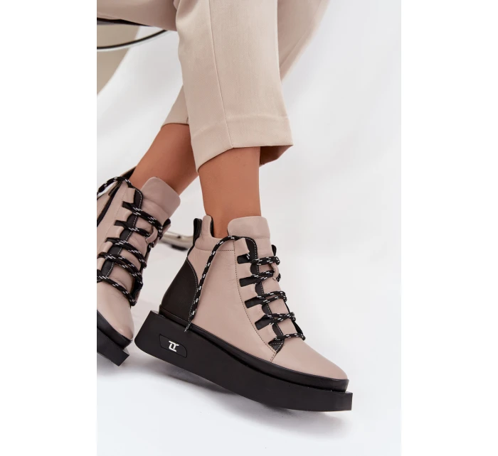 Kožené dámské kotníčkové boty na platformě s Béžové model 21712054 - Artiker Kožené dámské kotníčkové boty na platformě s Béžové model 21712054 - Artiker