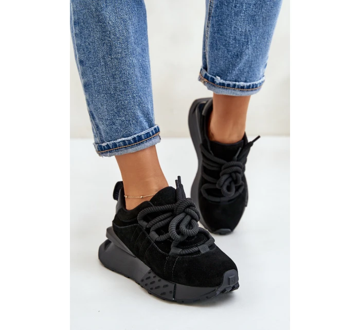Zamszowe Sneakersy Damskie Na Platformie Z Grubym Sznurowaniem Artiker 54C1464 Czarne Zamszowe Sneakersy Damskie Na Platformie Z Grubym Sznurowaniem Artiker 54C1464 Czarne