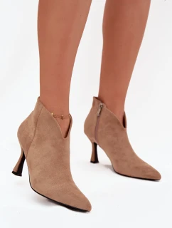 Nízké dámské kotníkové boty na jehlovém podpatku béžové model 21709929 - Boto