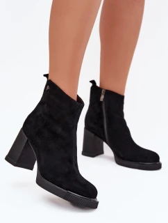 Semišové kožené dámské boty na podpatku model 21710339 Černé - VINCEZA