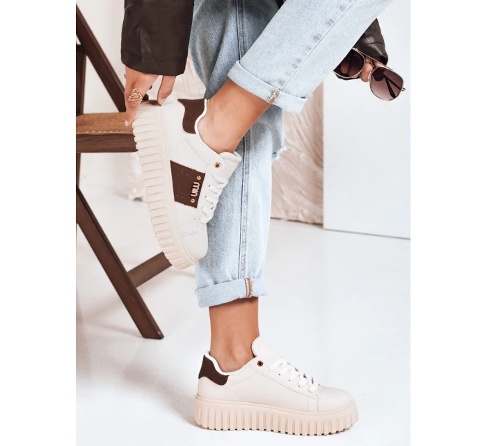 Dámské tenisky na platformě béžové Dstreet model 21992125 - FashionStreet Dámské tenisky na platformě béžové Dstreet model 21992125 - FashionStreet