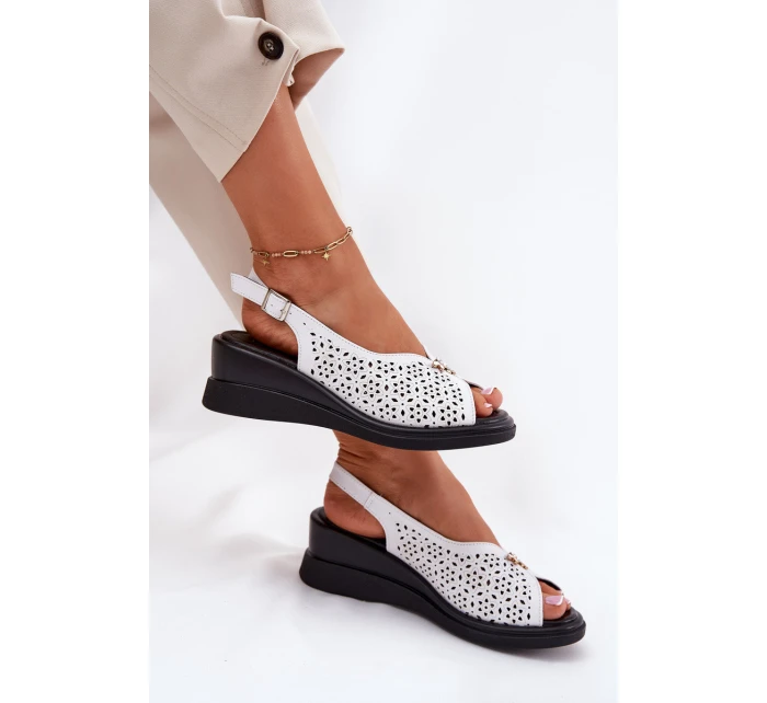 Skórzane Ażurowe Sandały Damskie Na Koturnie Vinceza 79529 Białe Skórzane Ażurowe Sandały Damskie Na Koturnie Vinceza 79529 Białe