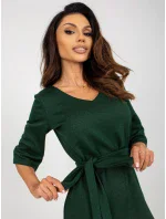 Dámské šaty LK SK model 19361525 tmavě zelená - Lakerta Dámské šaty LK SK model 19361525 tmavě zelená - Lakerta