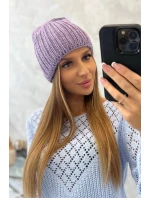 Dámská čepice Rebeka model 21798557 fialová - K-Fashion Dámská čepice Rebeka model 21798557 fialová - K-Fashion