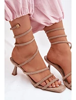 Dámské sandály na podpatku s pásky Béžové model 22103005 - Boto