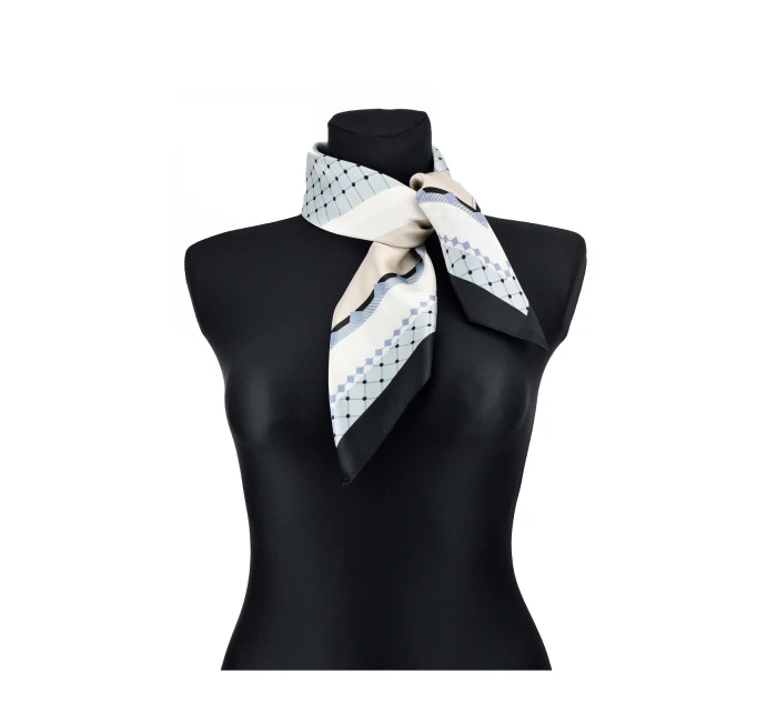 Šátek model 22010462 - Noviti Šátek model 22010462 - Noviti