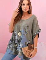 Dámske bavlnené tričko s motýľmi a kvetmi khaki