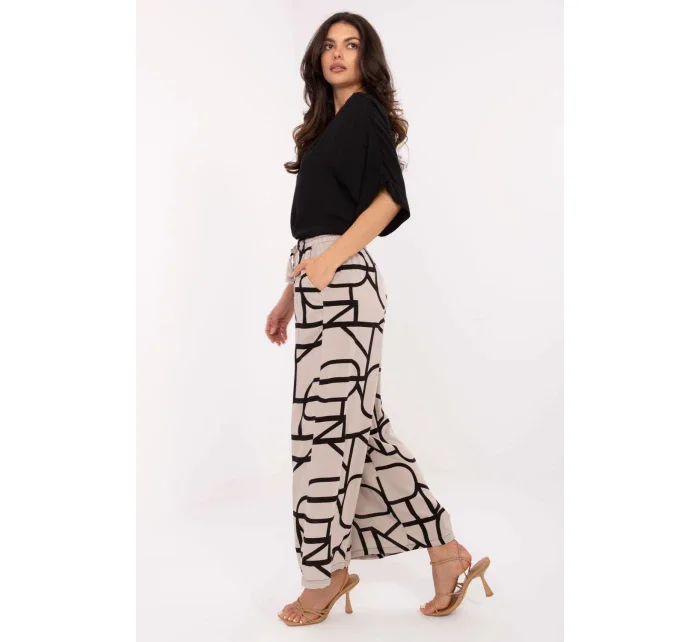 Dámske nohavice model 215117 Podúroveň