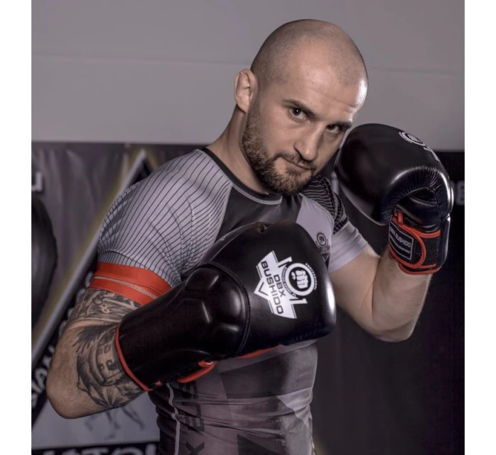 Boxerské rukavice se Protect model 21811104 - DBX Bushido Boxerské rukavice se Protect model 21811104 - DBX Bushido