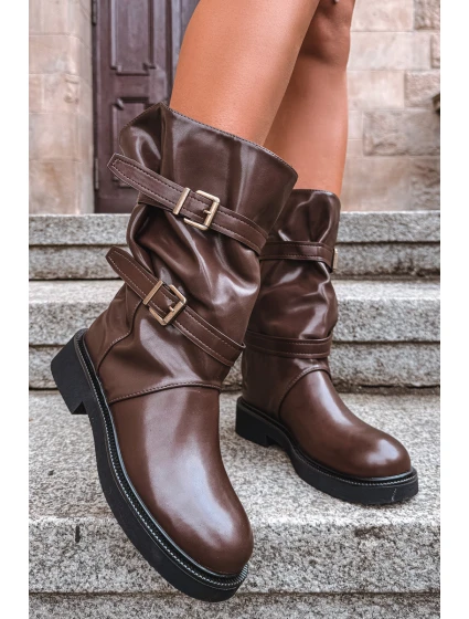 Vlněné dámské kozačky do  s pásky a přezkami hnědé model 21711786 - Boto