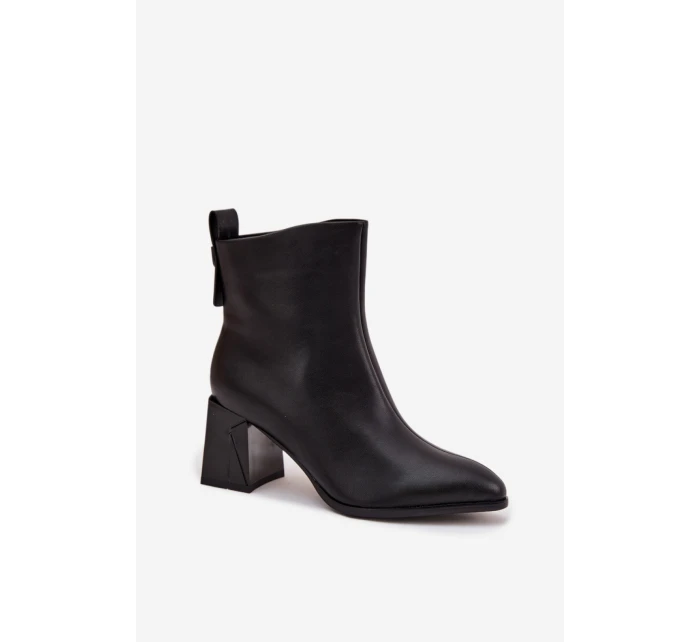 Topánky na podpätku model 222517 Step in style