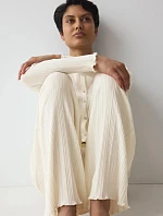 Univerzálne nohavice s rovným strihom a rebrovaním – Silk White – TRIUMPH Silk White – TRIUMPH