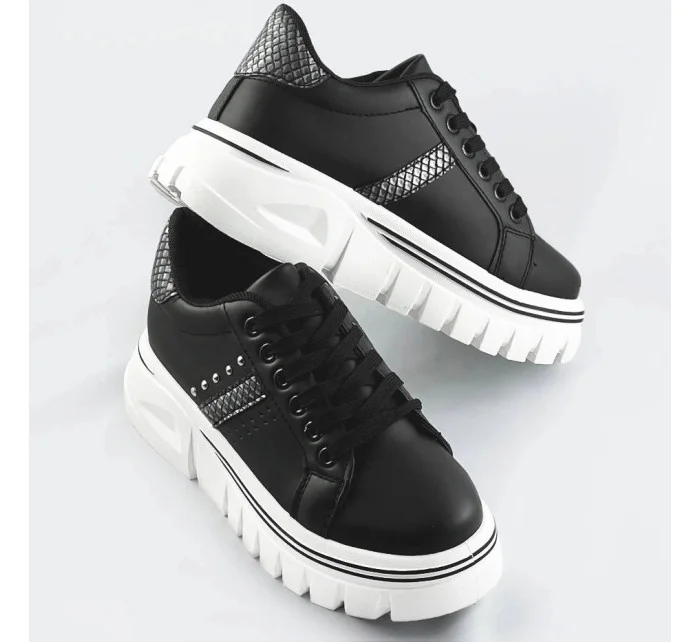 Čierne dámske tenisky sneakers "traktory" (88-25)