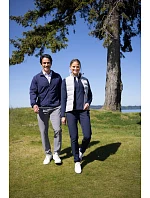 Cutter & Buck Oak Vest Women Dámská hybridní vesta silver model 22455589 Cutter & Buck Oak Vest Women Dámská hybridní vesta silver model 22455589