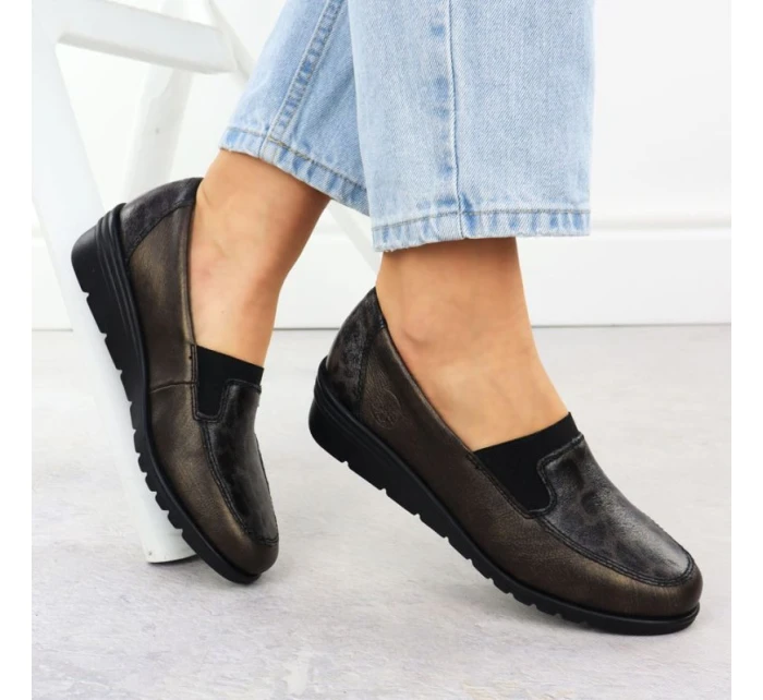 Hnědá kožená dámská obuv na platformě model 21905254 - Rieker