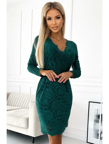 Zelené dámské krajkové šaty s výstřihem a dlouhými rukávy model 19377473 - numoco