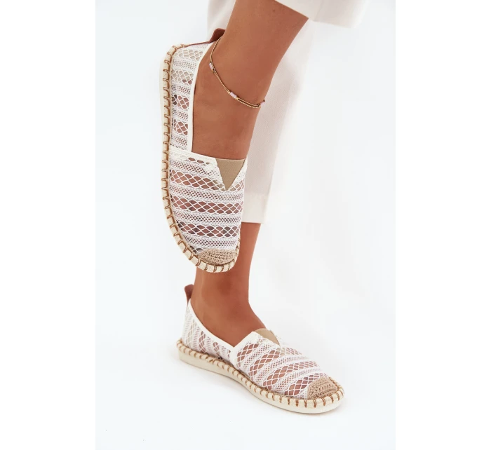 Dámske čipkované espadrilky so sieťovinou - biele