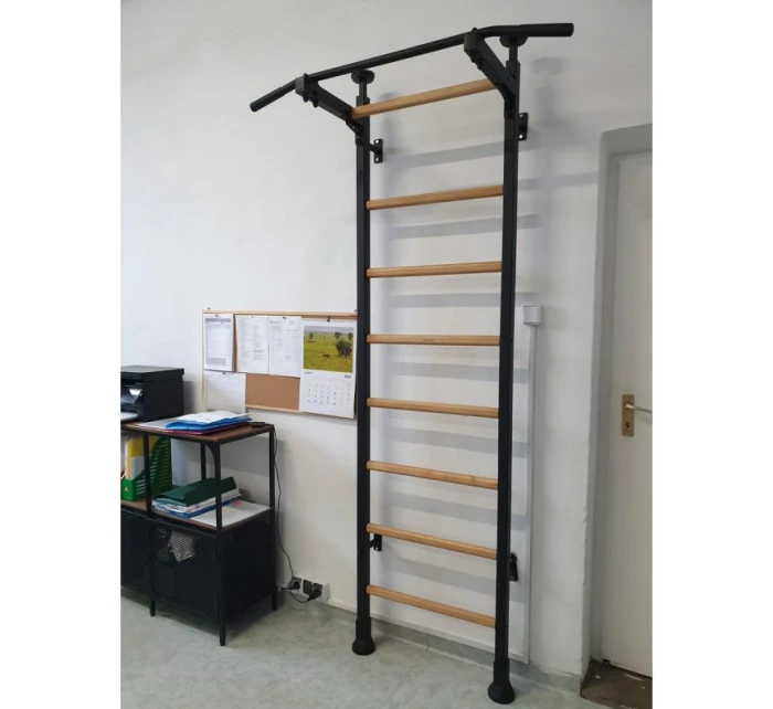 ROZKLADACIE DREVENÉ KOVOVÉ GYMNASTICKÉ REBRÍKY S KOVOVOU HRAZDOU V DUBOVEJ LAVICI 511 ROZKLADACIE DREVENÉ KOVOVÉ GYMNASTICKÉ REBRÍKY S KOVOVOU HRAZDOU V DUBOVEJ LAVICI 511