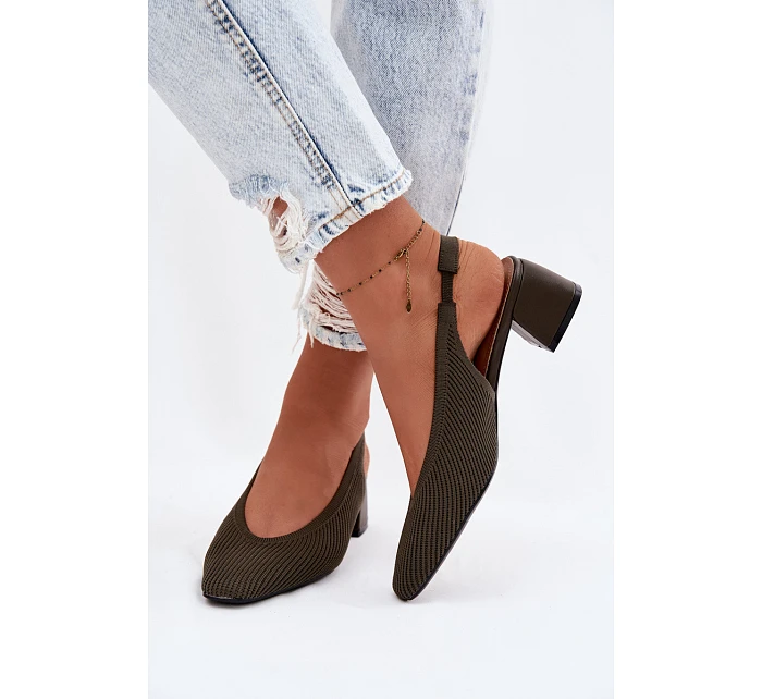 Materiálové dámské sandály na podpatku tmavě zelené model 22102914 - Boto