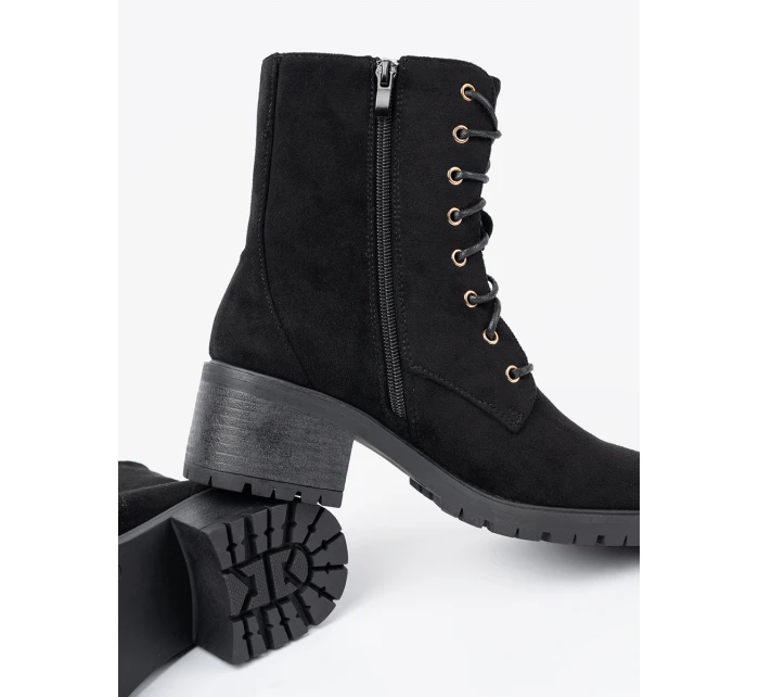Praktické dámske členkové topánky čierna platforma Praktické dámske členkové topánky čierna platforma
