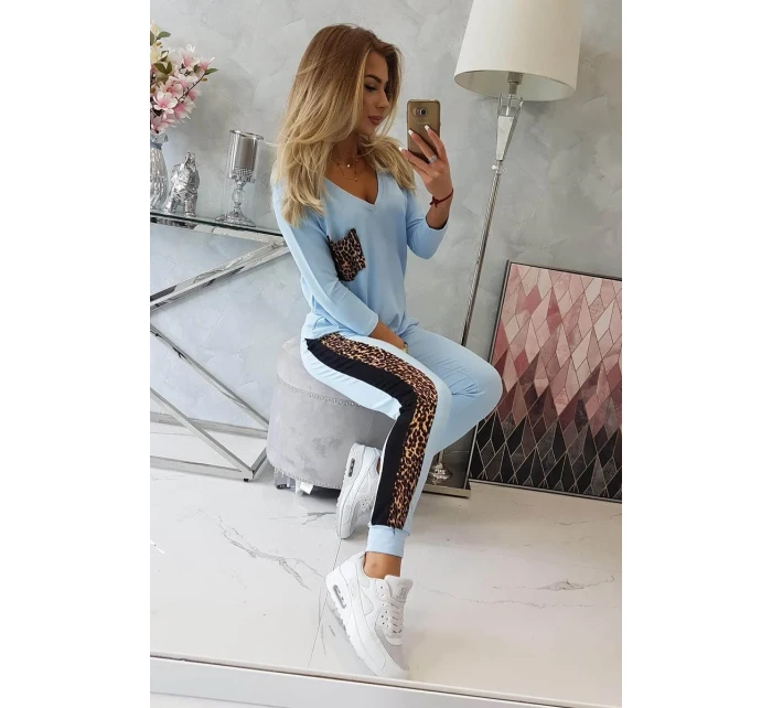 Sada s leopardím potlačou modrej farby