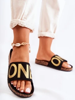 Klasické nazouvací pantofle s nápisem Černá a zlatá model 21585864 - EVENTO