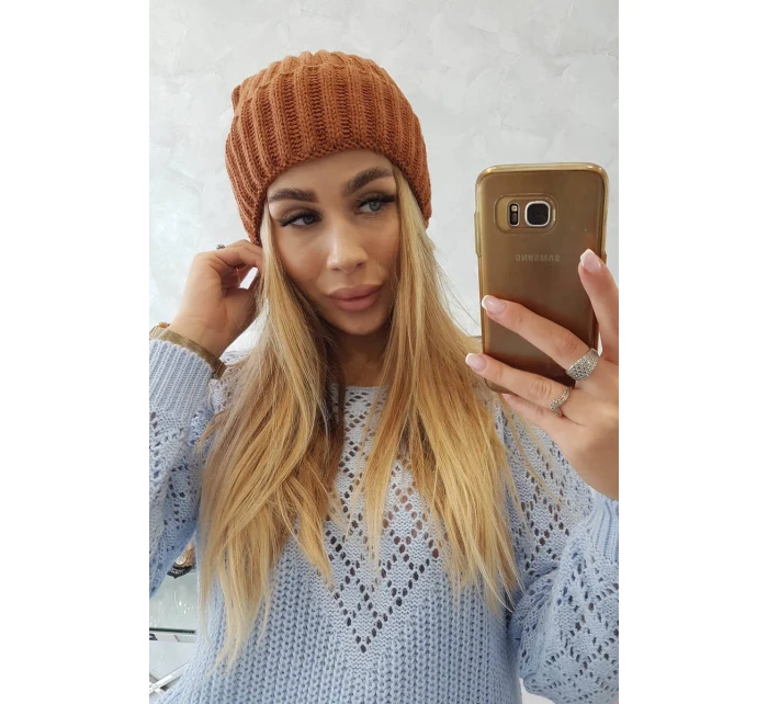 Čepice s rolováním Magda K293 camel