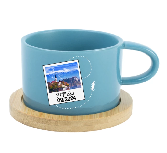 Vlastní text na cestovatelský keramický hrníček Makronka 