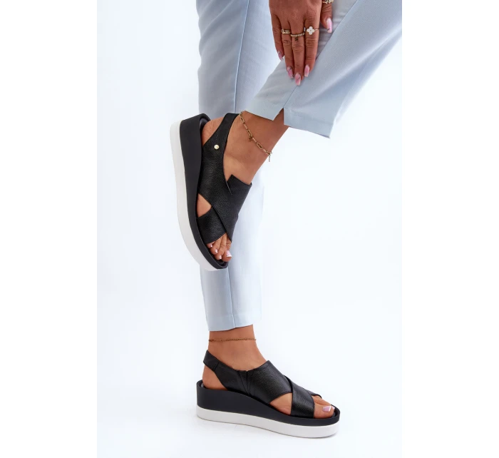 Kožené sandály na černé model 21659210 - Zazoo