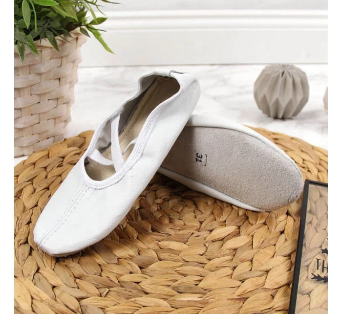 Dievčenské biele kožené balerínky - Nazo Dievčenské biele kožené balerínky - Nazo