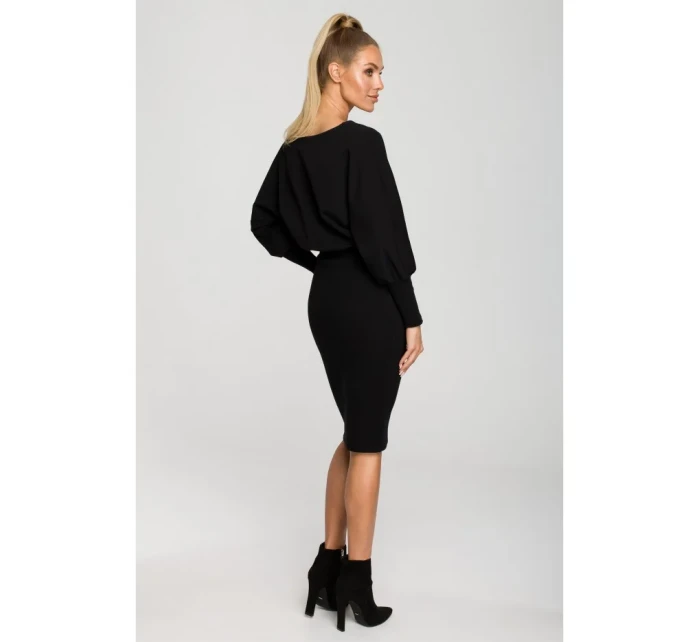 Pletené šaty v hladké černé model 17626025 - Moe