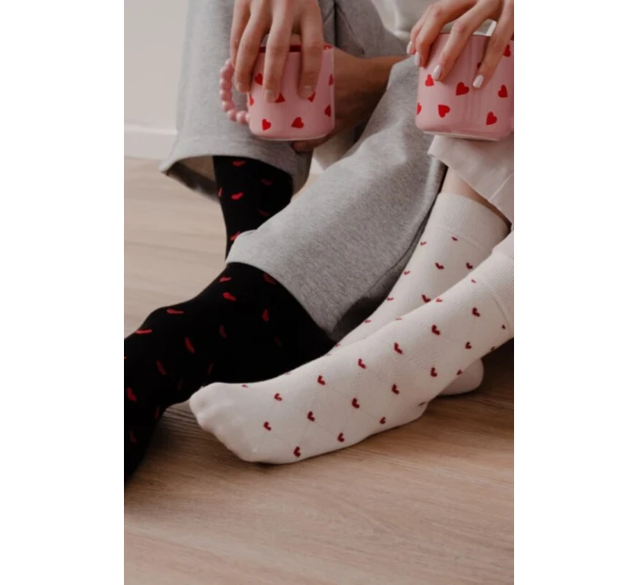 Dámske vzorované ponožky 099