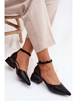 Lodičky na klínku s páskem Vinceza 62278 Černé