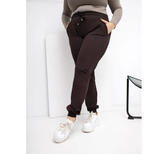 Tepláky RV DR 6301.88 tmavohnedé Tepláky RV DR 6301.88 tmavohnedé