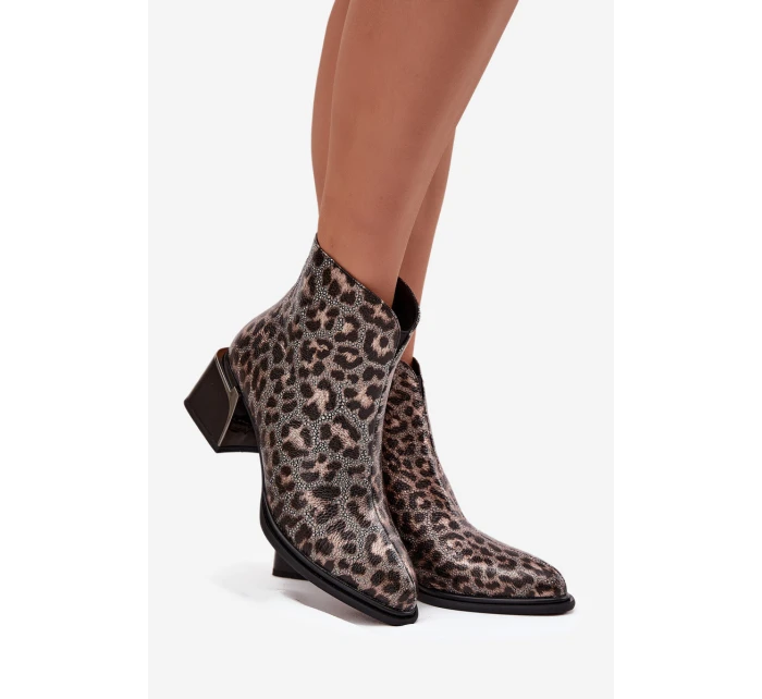 Skórzane Botki Damskie Na Klocku Ocieplane Panterka D&A CR52-622 Czarno-Złote