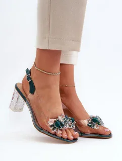 Sandále na podpätku model 195570 Vykročte štýlovo