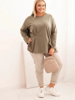 Dámská blůza Plus Size s model 21820423 kapsou a ohrnutým rukávem kiwi - K-Fashion