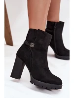 Ocieplane Botki Damskie Na Słupku Z Ozdobnym Paskiem Czarne Zayna Ocieplane Botki Damskie Na Słupku Z Ozdobnym Paskiem Czarne Zayna