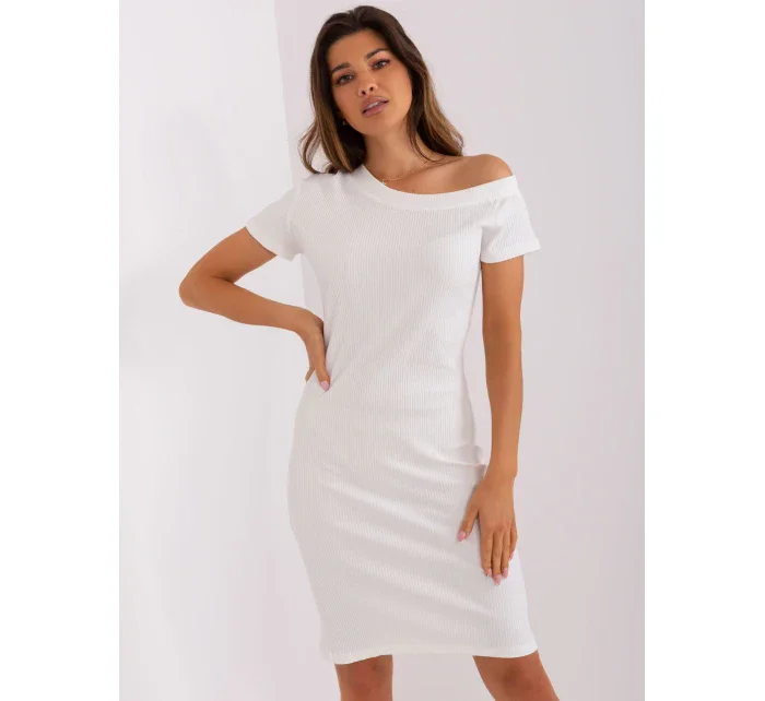 Sukienka RV SK model 18691763 ecru - FPrice