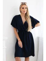 Šaty s model 21915247 výstřihem námořnická modř - K-Fashion Šaty s model 21915247 výstřihem námořnická modř - K-Fashion