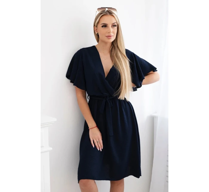 Šaty s model 21915247 výstřihem námořnická modř - K-Fashion Šaty s model 21915247 výstřihem námořnická modř - K-Fashion