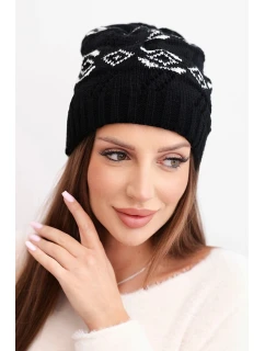 Dámska zimná vlnená čiapka s geometrickým vzorom K434 black + white