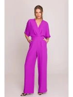 Kombinéza se širokými nohavicemi a výstřihem model 20966145 - STYLOVE Kombinéza se širokými nohavicemi a výstřihem model 20966145 - STYLOVE