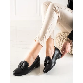 Exkluzívní dámské polobotky černé na plochém podpatku Exkluzívní dámské polobotky černé na plochém podpatku