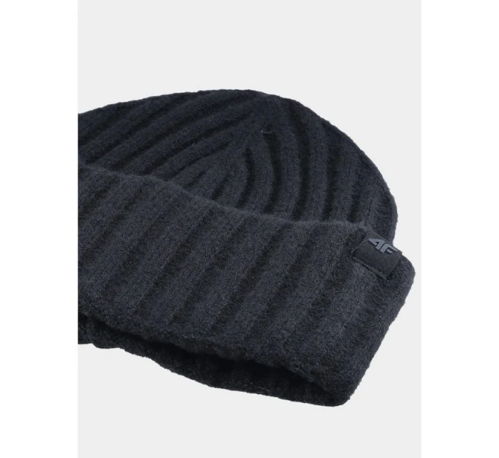 Dámská zimní čepice model 21892993 - 4F Dámská zimní čepice model 21892993 - 4F