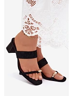 Dámske sandále na podpätku so zlatými detailmi a imitáciou semišu Black Dakotelle Dámske sandále na podpätku so zlatými detailmi a imitáciou semišu Black Dakotelle