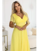 Dlouhé šaty s výstřihem, kosticemi a krátkými rukávy model 21955154 - numoco basic