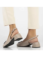 Béžové kožené lodičky s páskem Filippo model 22116831 - Rieker