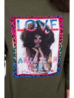 Blúzka s khaki grafikou American Girl